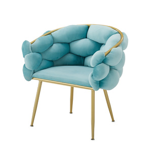 Silla de Comedor Elegante y Sencilla con Respaldo Acolchado en Forma de Burbuja de Terciopelo Verde y Estructura Dorada Electrochapada - Product Image 2