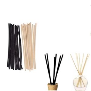 Prix Du Parfum De Roseau Diffuseur Ananas Batons Diffuseurs Cibles Brise Luxe Roseaux D'Air Voiture Reed Diffuse Avec Baton - Product Image 1