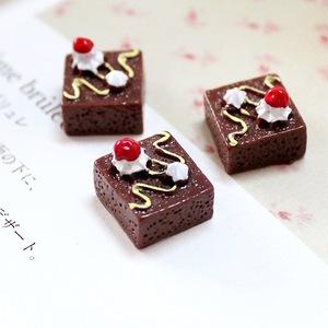 Résine Kawaii Dessert Gâteau <span class=keywords><strong>Faux</strong></span> Nourriture Miniatures Accessoires Matériaux Flatback Cabochon Charme Mini Figurine Scrapbook Diy - Product Image 6
