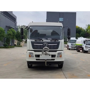 High Efficiency Dongfeng 4X2 Water Supply Truck for Landscape <b>Irrigation</b> Emergency Water Transport and Street Washing - Product Image 3
