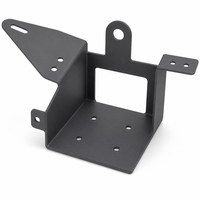 Support de fixation en acier thermolaqué sur mesure, fabriqué selon vos plans, par une usine OEM spécialisée dans les supports métalliques courbés.