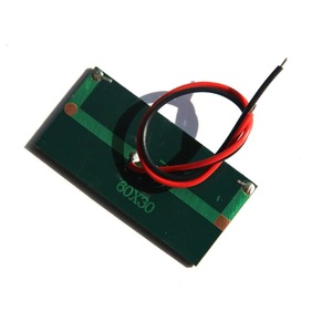 แผงโซลาร์เซลล์ 60x30 มม. 5V 50mA โพลีคริสตัลไลน์ พร้อมสายไฟสำหรับแบตเตอรี่แบบชาร์จได้ - Product Image 3