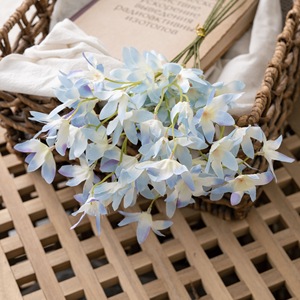 Bouquet d'orchidées Oncidium CallaFloral bleu clair, fleurs artificielles, décoration de mariage et de maison - Product Image 1