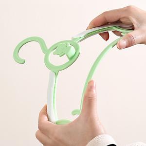 ไม้แขวนเสื้อเด็กอเนกประสงค์พลาสติกกันลื่นสำหรับเด็กทารก Sunshine Pro ไม้แขวนเสื้อเด็กแบบยืดหดได้ - Product Image 6