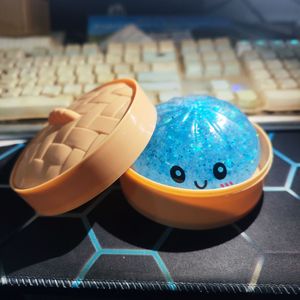 Juguete Sensorial Antiestrés de TPR con Purpurina en Forma de Dumpling, el Más Vendido, con Caja, de Levantamiento Lento, Lindo, Regalo Ideal - Product Image 3