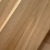 Lattes de bois de pin haute densité 3x1 découpées avec précision pour modèles architecturaux et projets de bricolage