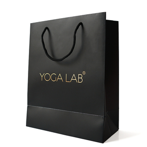 Sacchetti di carta regalo di lusso piccoli sacchetti per la spesa riciclati stampati personalizzati <span class=keywords><strong>con</strong></span> <span class=keywords><strong>nome</strong></span> commerciale per l'imballaggio di gioielli <span class=keywords><strong>con</strong></span> manico - Product Image 2