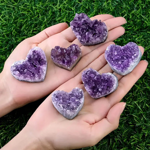 Geode di Ametista a Forma di Cuore Incisa e Intagliata, Cristallo Viola per Decorazioni Fai-da-te, Pietre Curative, Tema Amore, Vendita all'Ingrosso - Product Image 6