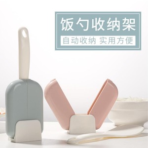 Cuillère à riz créative avec couvercle automatique, grande taille, pour la cuisine et la maison, en plastique rose, bleu, gris - Product Image 5