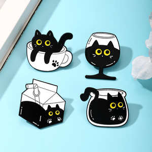 4 Nouveaux Designs de Badges en Métal de Haute Qualité, Mignons et Drôles, en Forme de Chat Noir de Dessin Animé, pour Décoration de Sac à Dos - Product Image 2