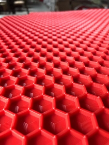 2025แผ่นรองท้ายรถหนา7มม. กันน้ำกันลื่นอเนกประสงค์แบบรังผึ้ง3D พีวีซีกันไฟ - Product Image 3