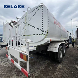 Camion-citerne à eau diesel 6x4 de 5000l pour le transport d'eau potable avec pompe à vendre - Product Image 1