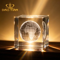 Cube de cristal de la Terre gravé au laser 3D personnalisé, dans un bloc de verre, presse-papiers, souvenir d'entreprise, cadeau avec boîte cadeau