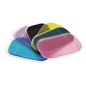 Bymaocar - Alfombrilla antideslizante para coche, 14x8 cm, bandeja adhesiva para consola central, para guardar llaves de teléfono, color verde transparente - Product Image 4