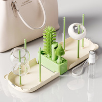 Ensemble de brosses portables 6-en-1 en PP et silicone avec support de séchage et étui de rangement |   Essentiels de voyage pour bébé - Prêts pour le vol