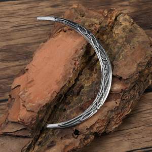 Horquilla para el pelo exquisita, plateada, <span class=keywords><strong>con</strong></span> nudo celta de luna creciente, estilo mítico nórdico, de nicho, estilo brujería, para <span class=keywords><strong>cabello</strong></span> en espiral - Product Image 4