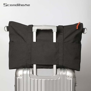 Bolsa de viaje de gran capacidad para hombres y mujeres, bolso de hombro impermeable con correa naranja, equipaje informal para el trayecto diario - Product Image 5
