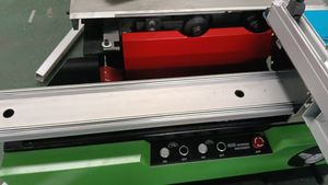 <span class=keywords><strong>Scie</strong></span> à panneaux professionnelle de 1600 mm |   <span class=keywords><strong>Scie</strong></span> à <span class=keywords><strong>table</strong></span> coulissante multifonction haute précision |   Compact et économique pour la production de meubles - Product Image 2