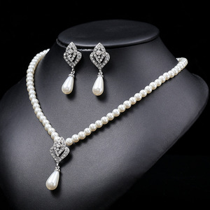 Set Perhiasan Kalung Mutiara Berhias Manik-Manik, Dua Potong, Unik, Murah, Cantik, Modis untuk Wanita - Product Image 2