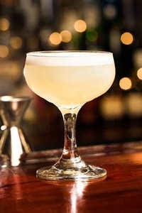 Personnalisé mariage clair moët et <span class=keywords><strong>chandon</strong></span> logo coupé flûtes champagne verres à vin - Product Image 4