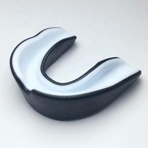 Protectores Bucales Deportivos de PU con Logotipo Personalizado al por Mayor, Protector Labial Rosa para Fútbol, Baloncesto, MMA, Boxeo - Product Image 4