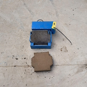 Electric Hydraulic Pressure Automatic Hollow Block Making <strong>Machine</strong> with 220V/380V Voltage and 1 Year Warranty - Product Image 6