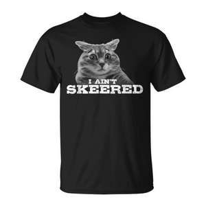Camiseta Fearless Feline I Ain't Skeered para amantes de los gatos - Product Image 1