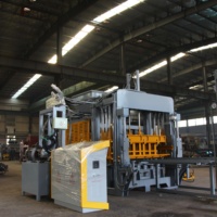 Machine automatique de formage de produits en béton QT8-15 pour la fabrication de blocs, de briques et de bordures