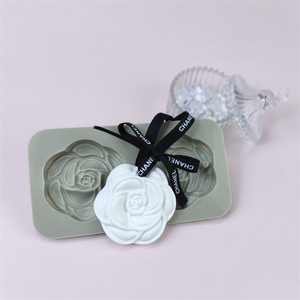 Moldes de Silicona para Velas con Forma de Camelia de 2 Cavidades, Moldes de Yeso para Aromaterapia, Herramientas para Pasteles, Calidad Premium - Product Image 3