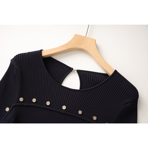 Nuovo Abito Francese Lavorato a <span class=keywords><strong>Maglia</strong></span> di Alta Qualità, <span class=keywords><strong>Nero</strong></span> Elegante con Spacco Irregolare e Bottoni, Maniche Lunghe per Uso Quotidiano - Product Image 2