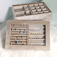 Plateau multifonctionnel en verre avec couvercle transparent empilable Plateau de rangement pour bijoux Plaque en velours gris Plateau de présentation pour bijoux