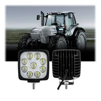 Lampe de travail LED carrée de 4.5 pouces pour tracteur de camion tout-terrain 27W lampe d'éclairage extérieur automatique en alliage d'aluminium