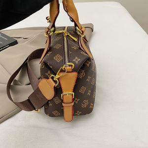 กระเป๋าถือสไตล์บอสตันแบบยุโรปอเมริกัน ลายพิมพ์เรโทร สายสะพายไหล่เดี่ยว ปิดด้วยซิป ซับในโพลีเอสเตอร์ รูปทรงกากบาท - Product Image 5