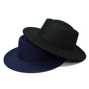 Fedora Vintage feutre automne hiver Style britannique <span class=keywords><strong>chapeau</strong></span> Polyester matériel Jazz <span class=keywords><strong>chapeau</strong></span> pour les Occasions d'église pour hommes et femmes - Product Image 2