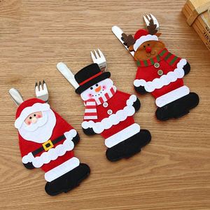 Ensemble de porte-couverts de Noël, bonhomme de neige, Père Noël, renne, housses pour couteaux et fourchettes pour la table de Noël, du Nouvel An, décoration de table, ornements - Product Image 1