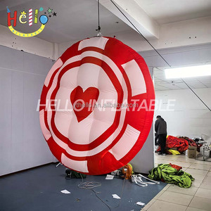 Diseño de Carta de Póker Inflable Colgante para Decoración de Bares y Eventos Temáticos - Product Image 2