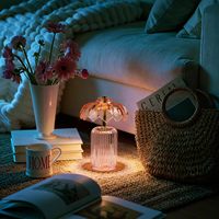 Nouvelle Lampe LED sans Fil Moderne et Élégante en Forme de Fleur, Décorative de Bureau, Ambiance Romantique, Intensité Réglable, pour Chambre, Hôtel, Armoire, Veilleuse