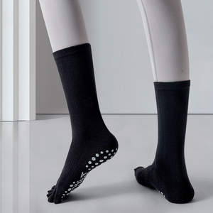 Calcetines de Yoga Profesionales hasta la Pantorrilla para Mujer, con Cinco Dedos, Suela Antideslizante de Silicona, Secado Rápido, para Entrenamientos en Estudio de Yoga - Product Image 6