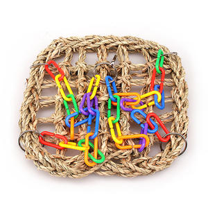 Amaca a Catena Arcobaleno per Pappagalli, Nido in Guscio di Cocco, Giocattoli con Pigne per Decorazione Gabbie di Allevamento di Pappagallini - Product Image 3