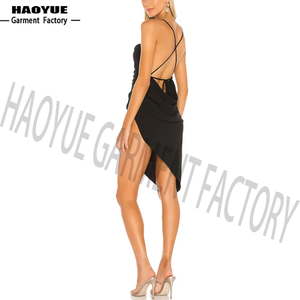 Robe de soirée <span class=keywords><strong>midi</strong></span> sans manches unie pour femme, fabriquée sur mesure, avec fente haute sur un côté - Product Image 2