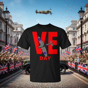 Camiseta del Día de la Victoria en Europa de la Segunda Guerra Mundial con diseño del avión de combate Spitfire - Product Image 3