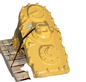 El camión volquete todoterreno CAT 777G requiere el número de pieza de transmisión correspondiente 2299334. - Product Image 1