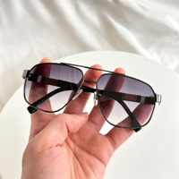 Lunettes de soleil polarisées TAC UV400 unisexes, légères et durables, monture carrée en métal doré, personnalisables, échantillon en petite série