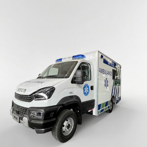 4x4 Tout-terrain, conduite à droite (RHD) et à gauche (LHD), transmission automatique, ambulance médicale pour le transfert d'urgence de patients en soins intensifs - Product Image 1