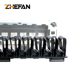 Panneau de brassage réseau <span class=keywords><strong>Legrand</strong></span> Type <span class=keywords><strong>STP</strong></span> 24 ports 19'' 1U CAT6A Keystone Jack sans outil, produit de télécommunications - Product Image 4