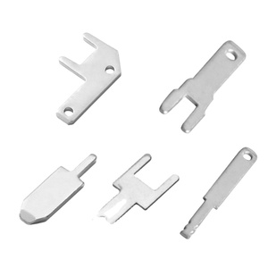 Bornes à languette Faston OEM, plaquées étain, contact électrique, soudure PCB, ressort pour applications automobiles, fabriquées en laiton, aluminium, cuivre - Product Image 6