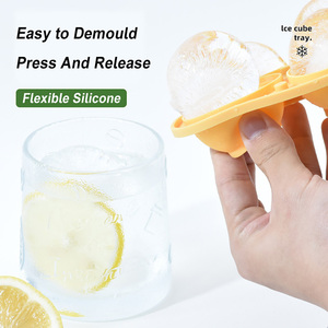 Bac à glaçons en silicone flexible et réutilisable, sans BPA, 6 cavités, avec couvercle anti-fuite, idéal pour congélateur, cocktails et whisky - Product Image 4