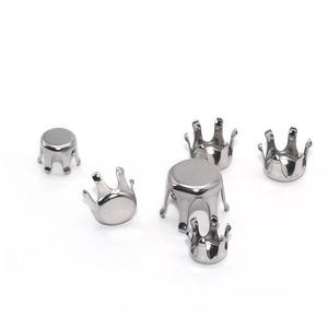 Stainless Steel Blank Empty Zircon Rhinestone Claw Settings Flat Pendant Base With Hoop - Product Image 1