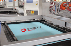 Máquina de Termoformado al Vacío CHAOXU para la Producción de Maletas con Ruedas en Egipto - Product Image 5