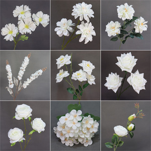 วัสดุหญ้าสนประดิษฐ์สีขาวสำหรับตกแต่งเพดานห้องจัดงานแต่งงาน ทางเดิน และจัดดอกไม้ - Product Image 2